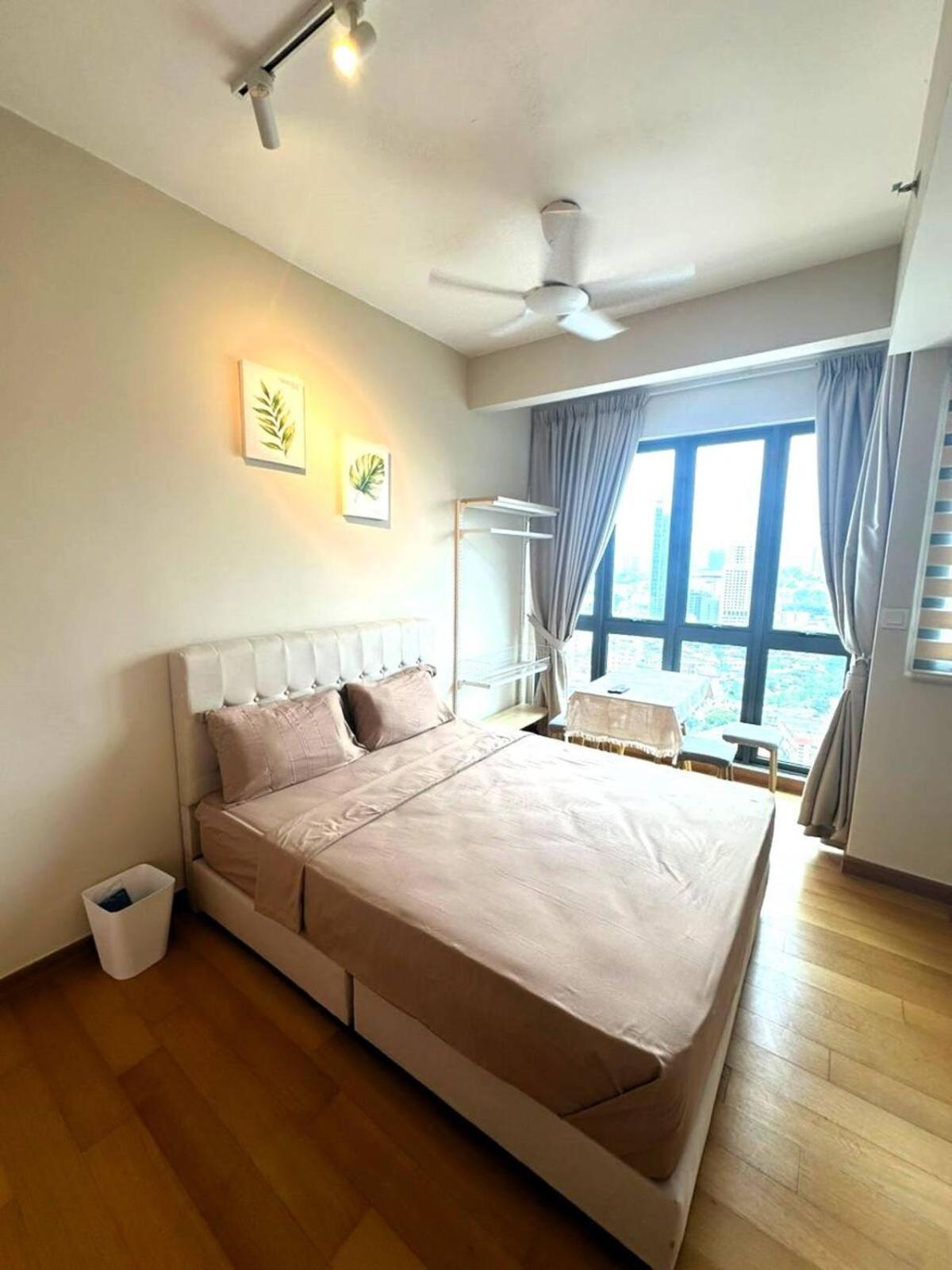 Maxhome Cozy At The Luxe Apartment Kuala Lumpur