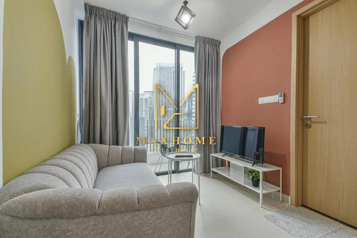 Apartment Maxhome Cozy At The Luxe