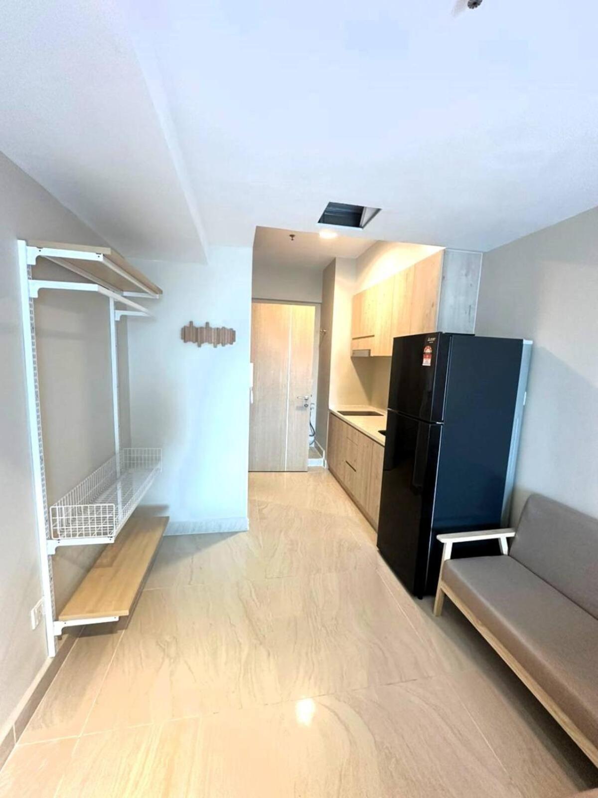 Maxhome Cozy At The Luxe Apartment