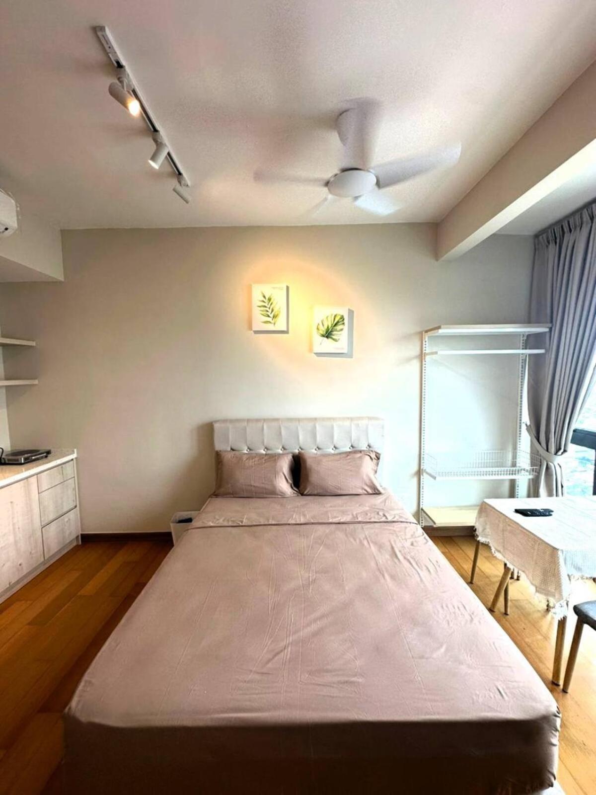Maxhome Cozy At The Luxe Apartment Kuala Lumpur