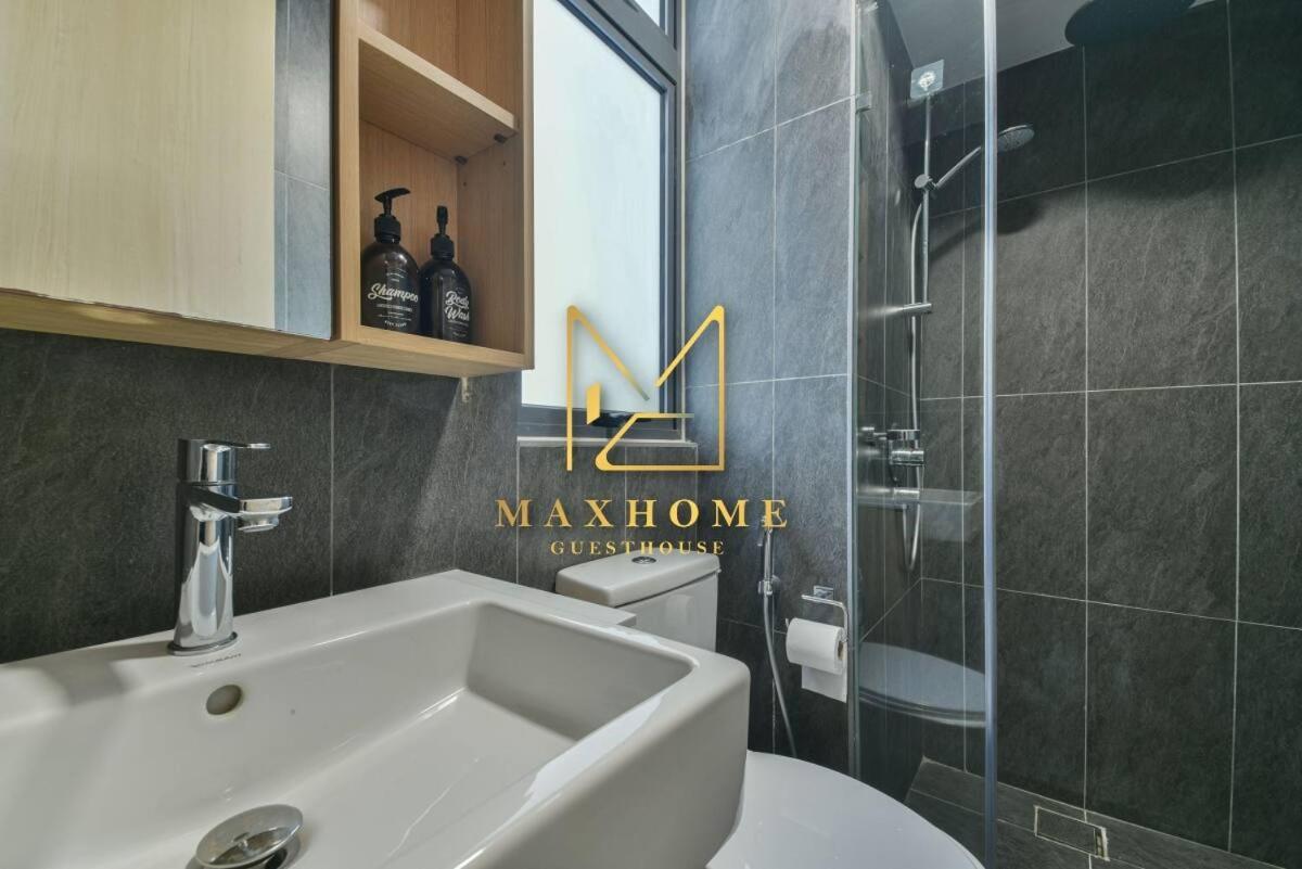 Maxhome Cozy At The Luxe Apartment Kuala Lumpur